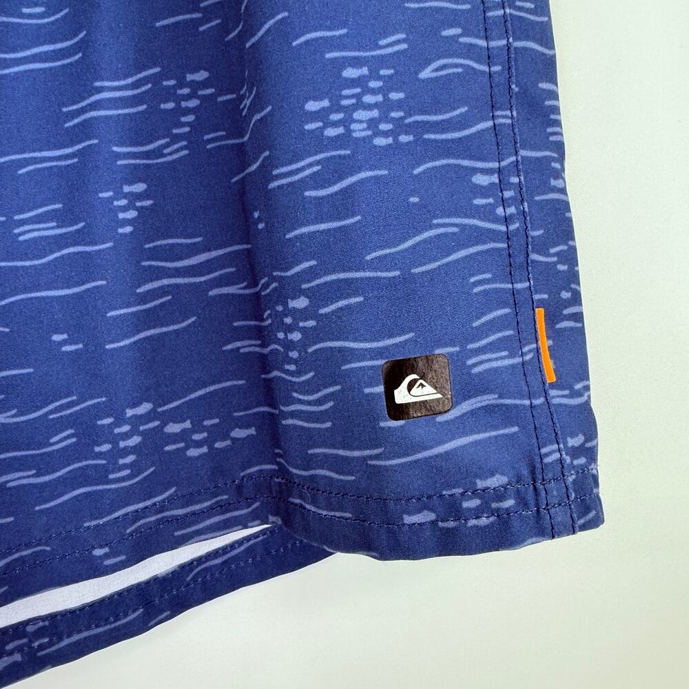 Quiksilver Men's Waterman Collection Blue Swim Board Shorts Size 34 - Picture 2 of 8
